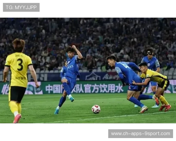 申花逆袭辉煌！小胜深圳反超蓉城，海港或在大连捍卫王者之位