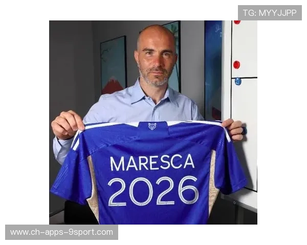 切尔西新主帅上任首训引爆训练场，切尔西的现任主教练是谁